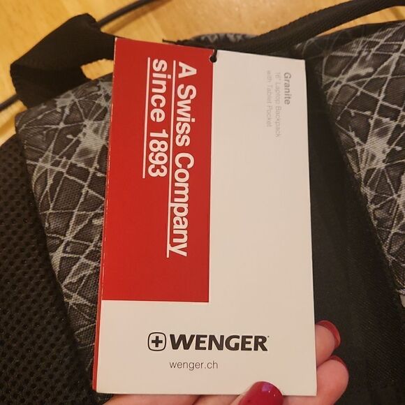 Wenger Swiss 16\